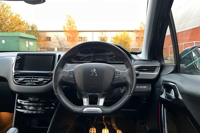 Used Peugeot 208 2017 for sale - 76515065: Photo 11