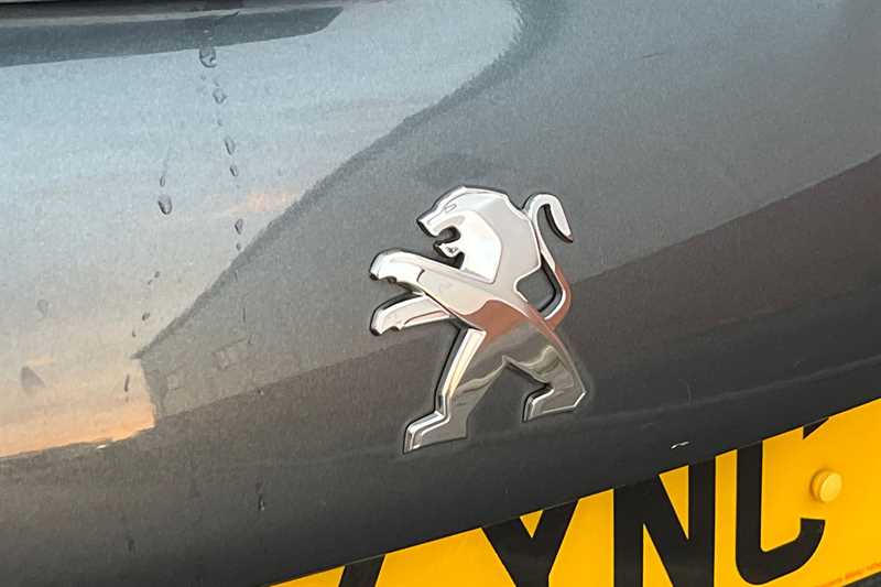 Used Peugeot 208 2017 for sale - 76515065: Photo 25