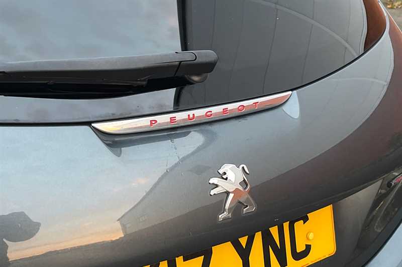 Used Peugeot 208 2017 for sale - 76515065: Photo 26