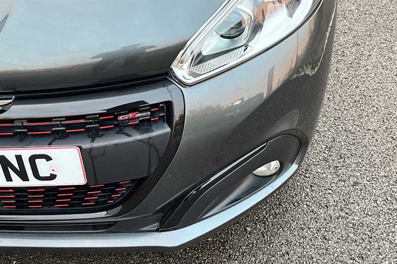 Used Peugeot 208 2017 for sale - 76515065: Photo 43