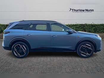 Used Peugeot 5008 2024 for sale - 75980276: Photo
