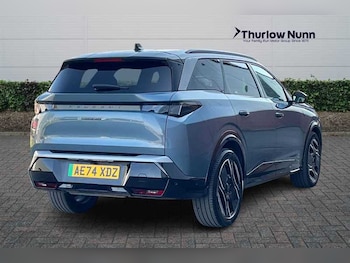 Used Peugeot 5008 2024 for sale - 75980276: Photo