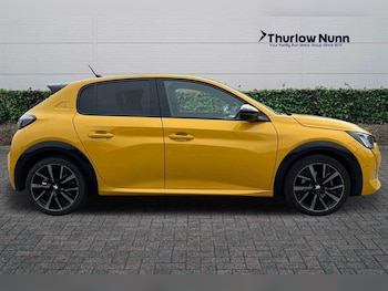 Used Peugeot 208 2022 for sale - 76168957: Photo 2