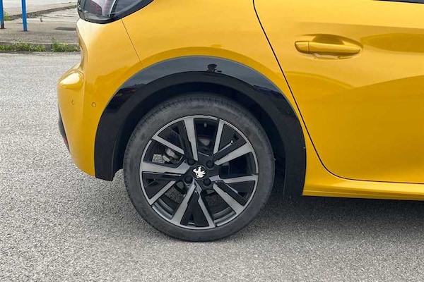 Used Peugeot 208 2022 for sale - 76168957: Photo 35