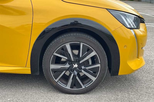Used Peugeot 208 2022 for sale - 76168957: Photo 37