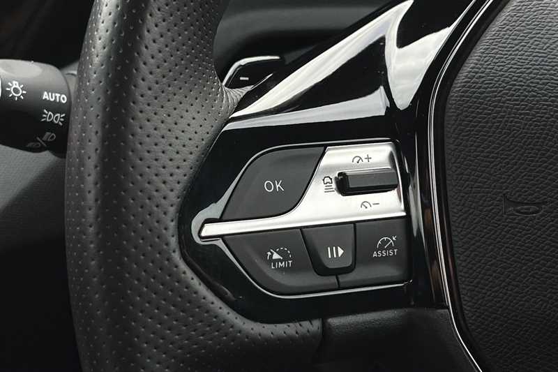 Used Peugeot 308 2022 for sale - 76204345: Photo 21