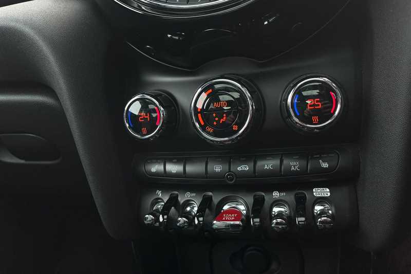 Used MINI Hatch 2019 for sale - 77512900: Photo 15