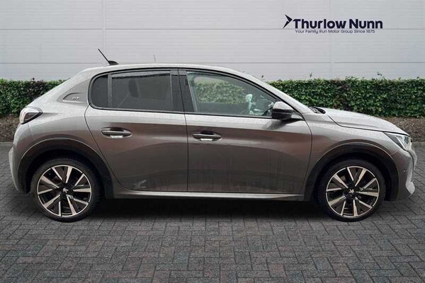Used Peugeot 208 2022 for sale - 75259451: Photo 2