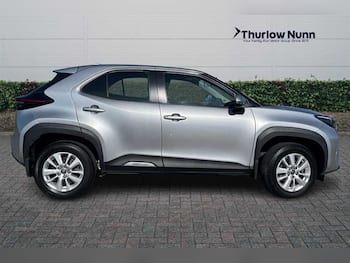 Used Toyota Yaris Cross 2023 for sale - 79535024: Photo