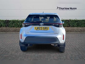 Used Toyota Yaris Cross 2023 for sale - 79535024: Photo