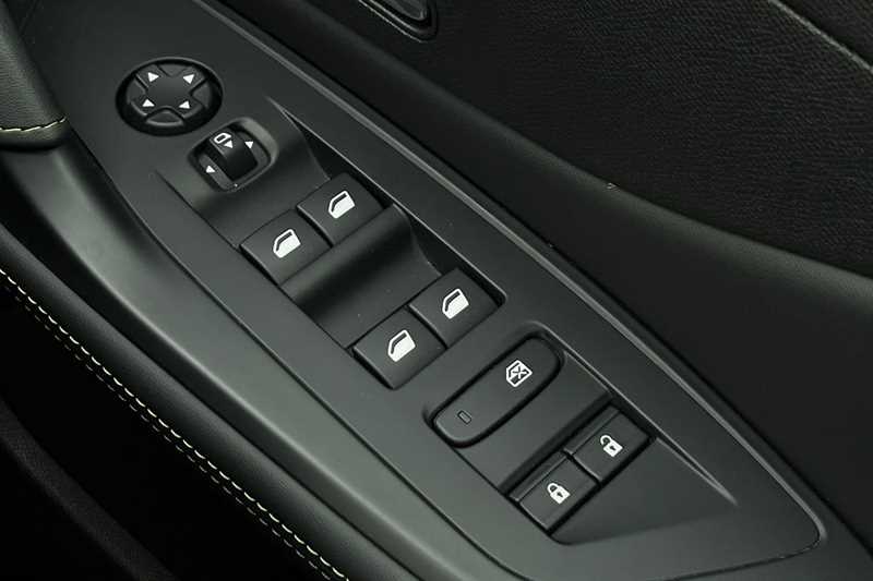 Used Peugeot E-308 2025 for sale - 76390241: Photo 16