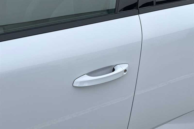 Used Peugeot E-308 2025 for sale - 76390241: Photo 47