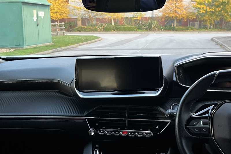 Used Peugeot 2008 2022 for sale - 76390260: Photo 14