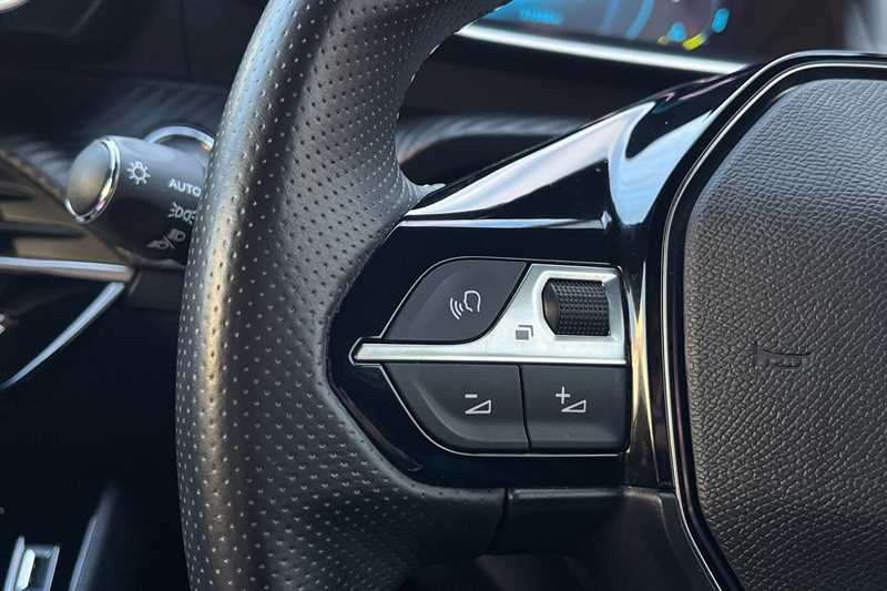 Used Peugeot 2008 2022 for sale - 76390260: Photo 21