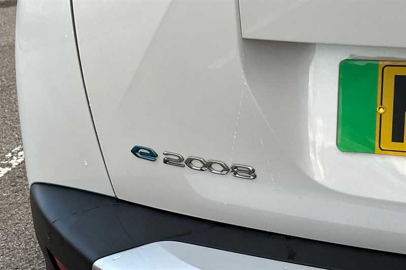 Used Peugeot 2008 2022 for sale - 76390260: Photo 27