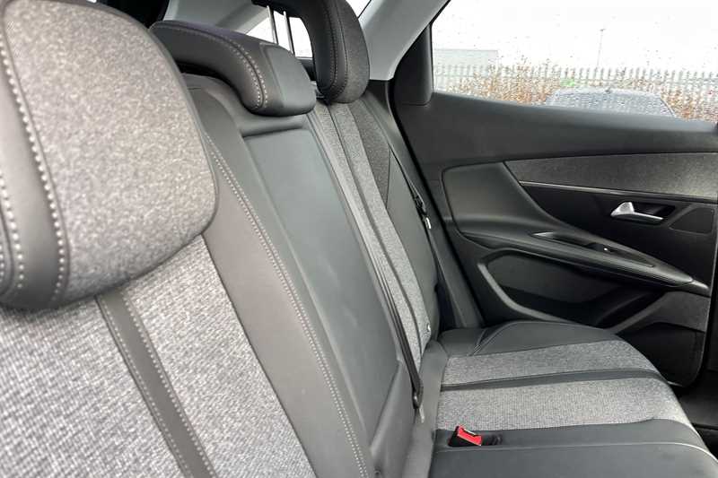 Used Peugeot 3008 2020 for sale - 76328411: Photo 23