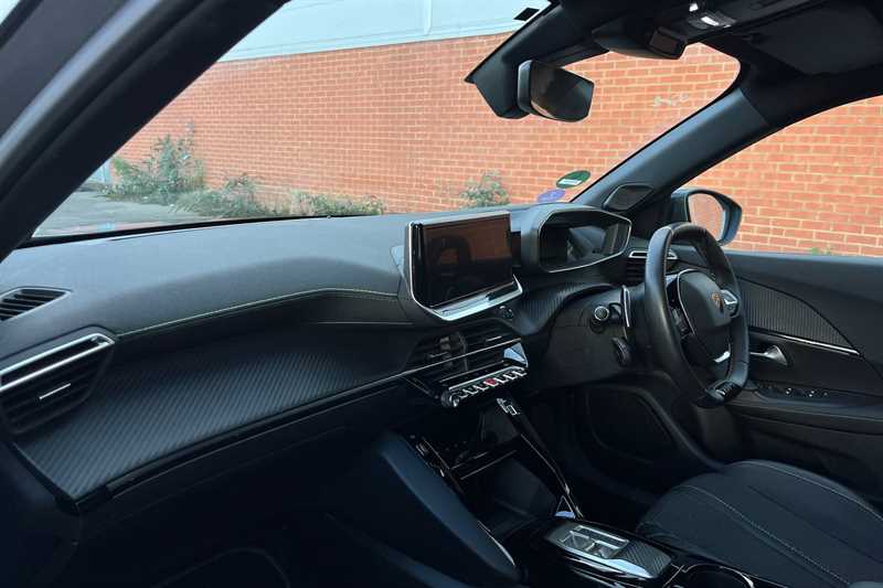 Used Peugeot 2008 2024 for sale - 76125074: Photo 13