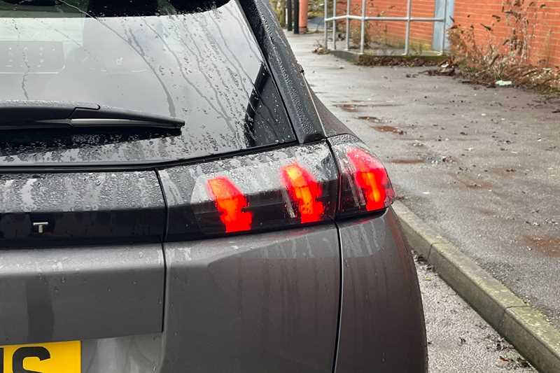 Used Peugeot 2008 2021 for sale - 76842372: Photo 30