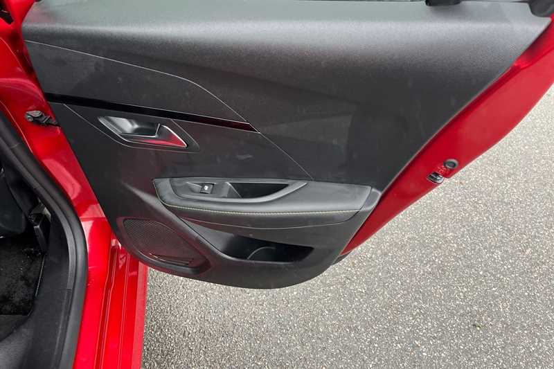 Used Peugeot 208 2024 for sale - 76593842: Photo 44