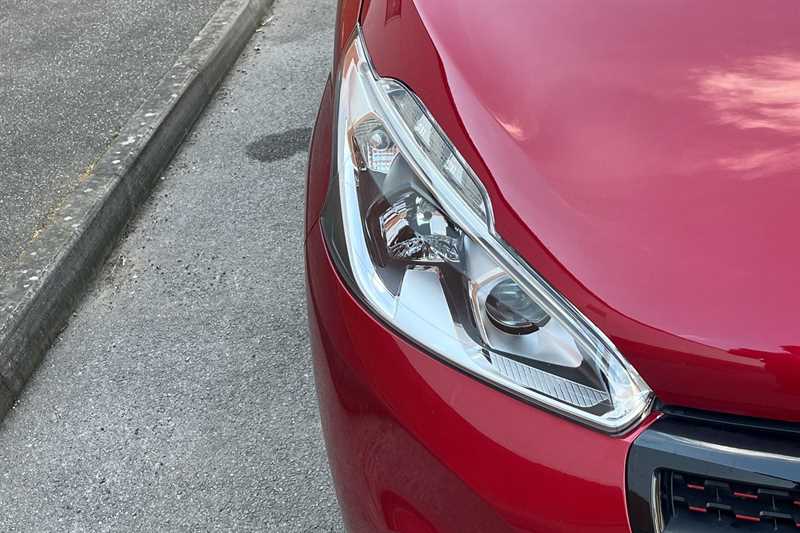 Used Peugeot 208 2017 for sale - 77512826: Photo 39
