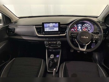 Used Kia Stonic 2023 for sale - 78493981: Photo