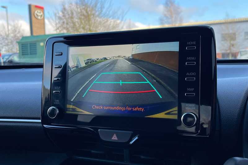 Used Toyota Yaris Cross 2023 for sale - 77513002: Photo 19