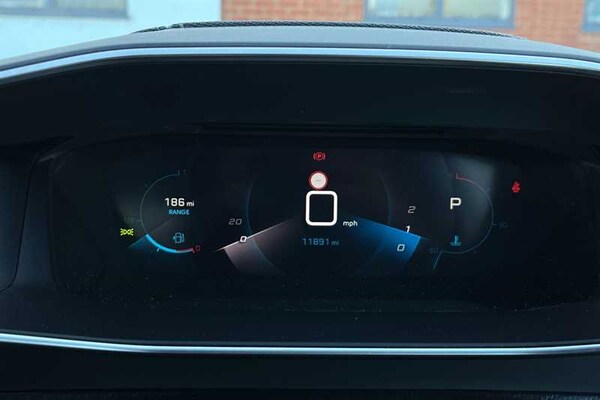 Used Peugeot 2008 2023 for sale - 76204411: Photo 20