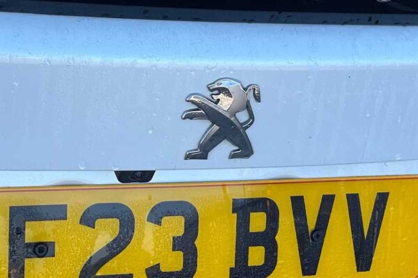 Used Peugeot 2008 2023 for sale - 76204411: Photo 25