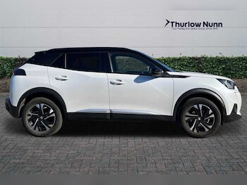 Used Peugeot 2008 2023 for sale - 76204411: Photo 2