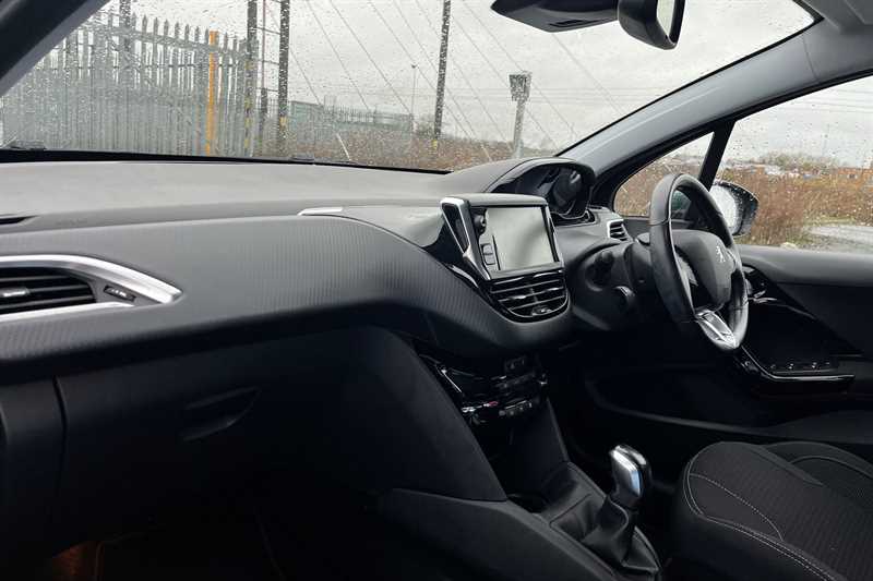 Used Peugeot 208 2019 for sale - 77513502: Photo 13