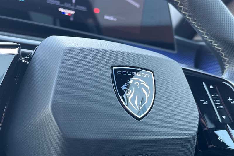 Used Peugeot 5008 2024 for sale - 77472078: Photo 49