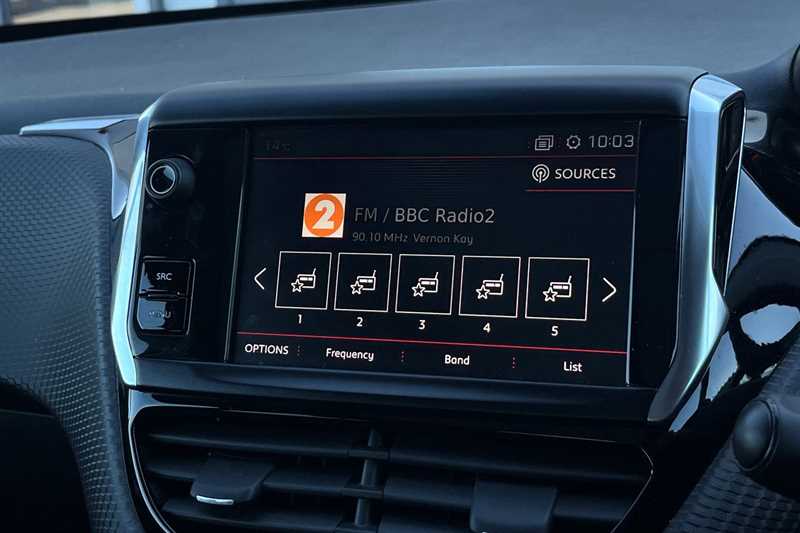 Used Peugeot 2008 2018 for sale - 76229550: Photo 17