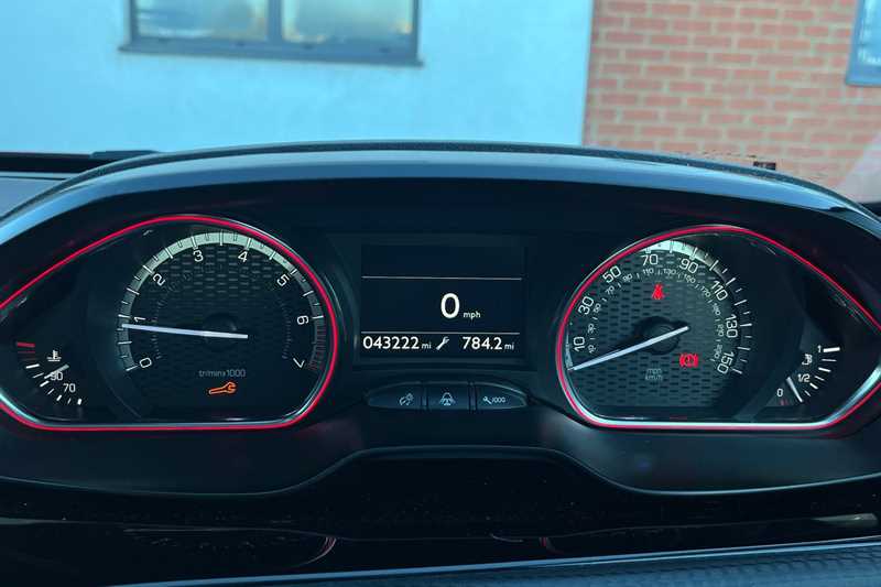 Used Peugeot 2008 2018 for sale - 76229550: Photo 20