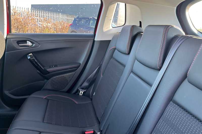 Used Peugeot 2008 2018 for sale - 76229550: Photo 23