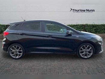 Used Ford Fiesta 2022 for sale - 77614768: Photo