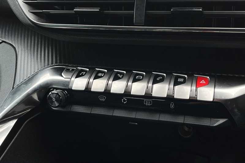 Used Peugeot 3008 2024 for sale - 77146095: Photo 15