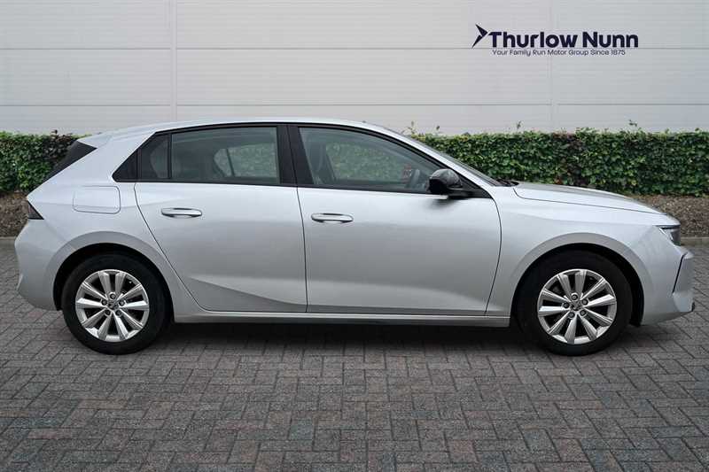 Used Vauxhall Astra 2022 for sale - 77996720: Photo 2