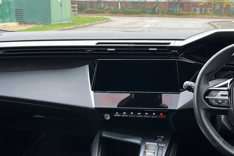 Used Peugeot 308 2023 for sale - 76915301: Photo 14