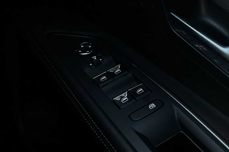 Used Peugeot 3008 2024 for sale - 76475321: Photo 16