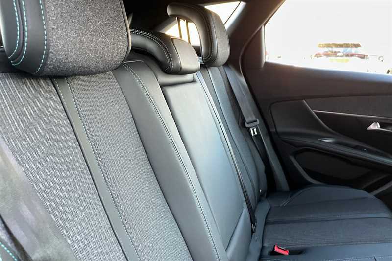 Used Peugeot 3008 2024 for sale - 76475321: Photo 23