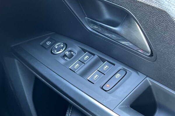 Used Peugeot E-5008 2024 for sale - 76169074: Photo 16