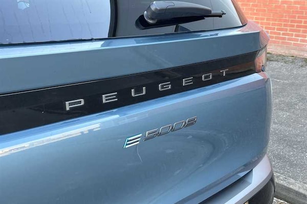 Used Peugeot E-5008 2024 for sale - 76169074: Photo 26