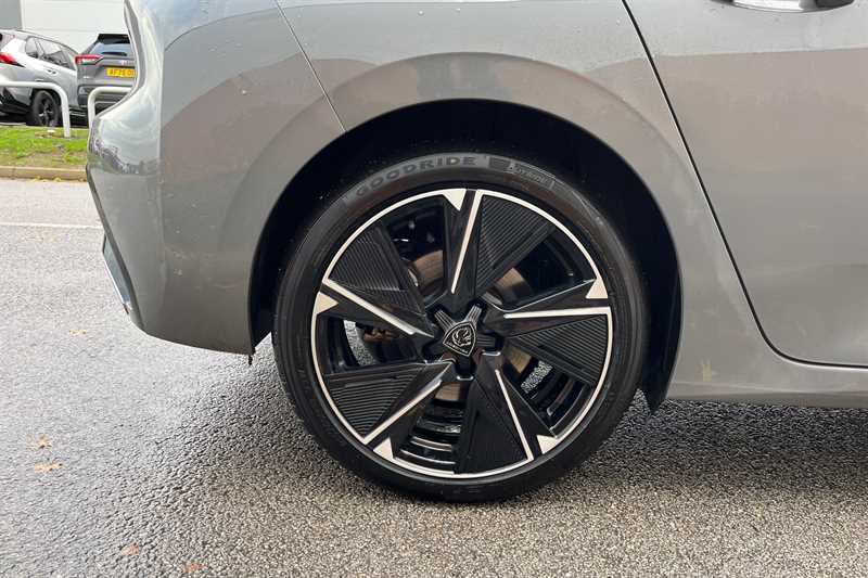 Used Peugeot 308 2023 for sale - 77471080: Photo 9