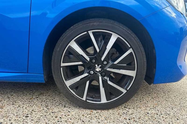 Used Peugeot 208 2020 for sale - 76204322: Photo 9