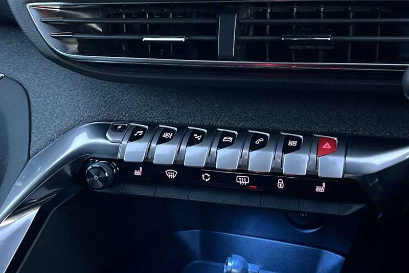 Used Peugeot 3008 2024 for sale - 76475257: Photo 15