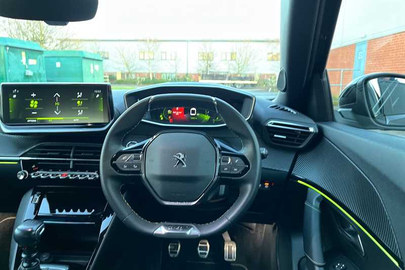 Used Peugeot 2008 2022 for sale - 77145997: Photo 11