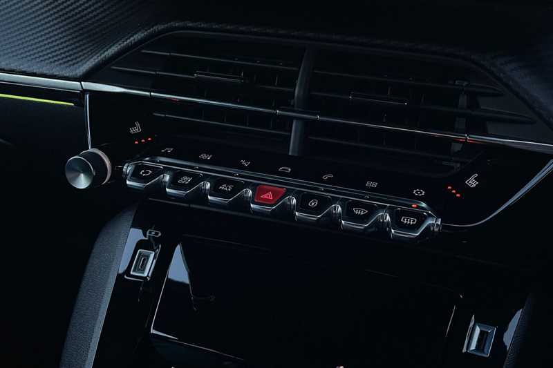 Used Peugeot 2008 2022 for sale - 77145997: Photo 15