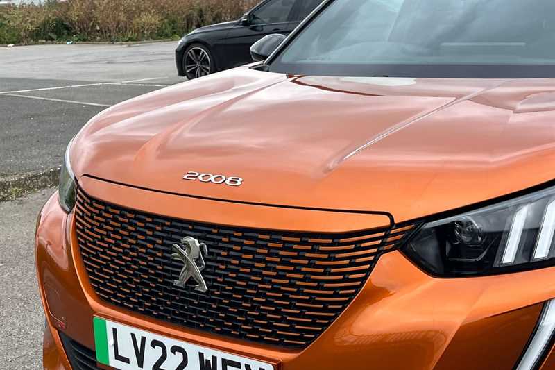 Used Peugeot E-2008 2022 for sale - 76112601: Photo 45
