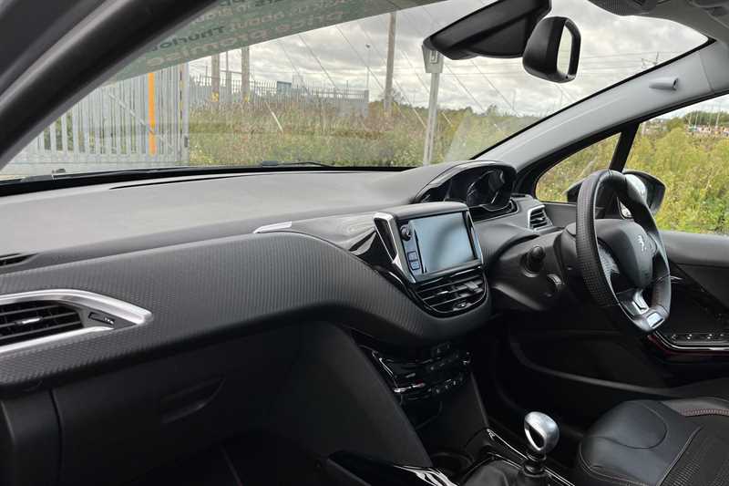 Used Peugeot 2008 2019 for sale - 76552629: Photo 13