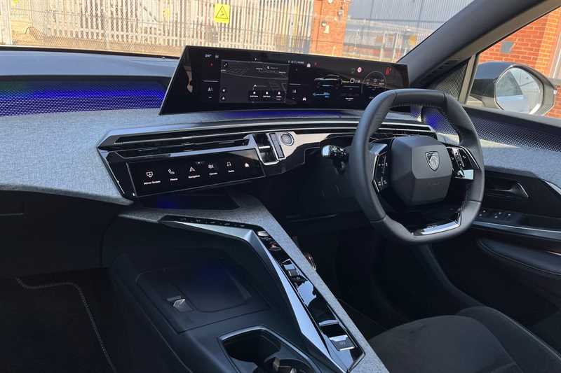 Used Peugeot 3008 2024 for sale - 76459180: Photo 13